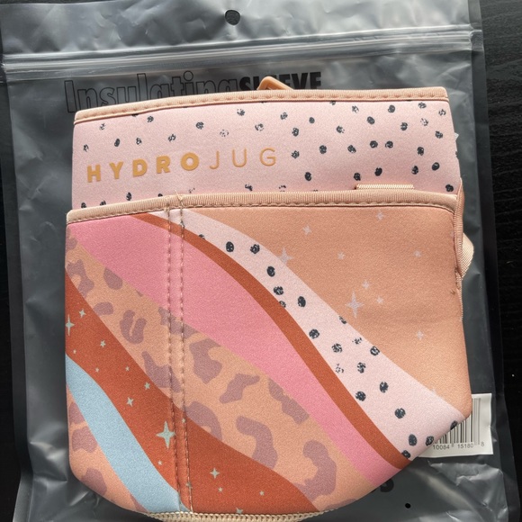 Brand new Hydrojug sleeves. Never used. Will sell as a set or message me. - Picture 3 of 12